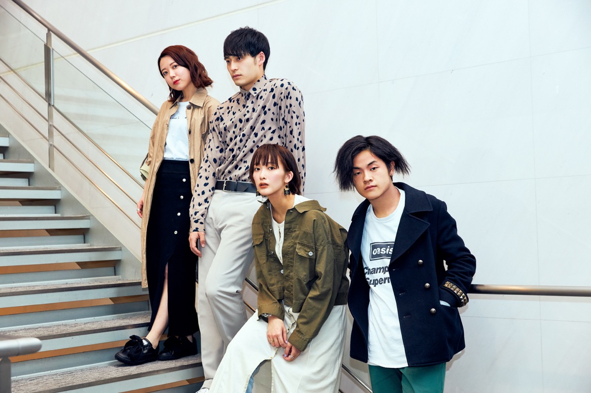 邦ロック好きが注目 愛知発の次世代バンド 緑黄色社会の 欲しい 服 ファッション Fineboys Online 邦ロック好きが注目 愛知発の次世代バンド 緑黄色社会の 欲しい 服 ファッション Fineboys Online