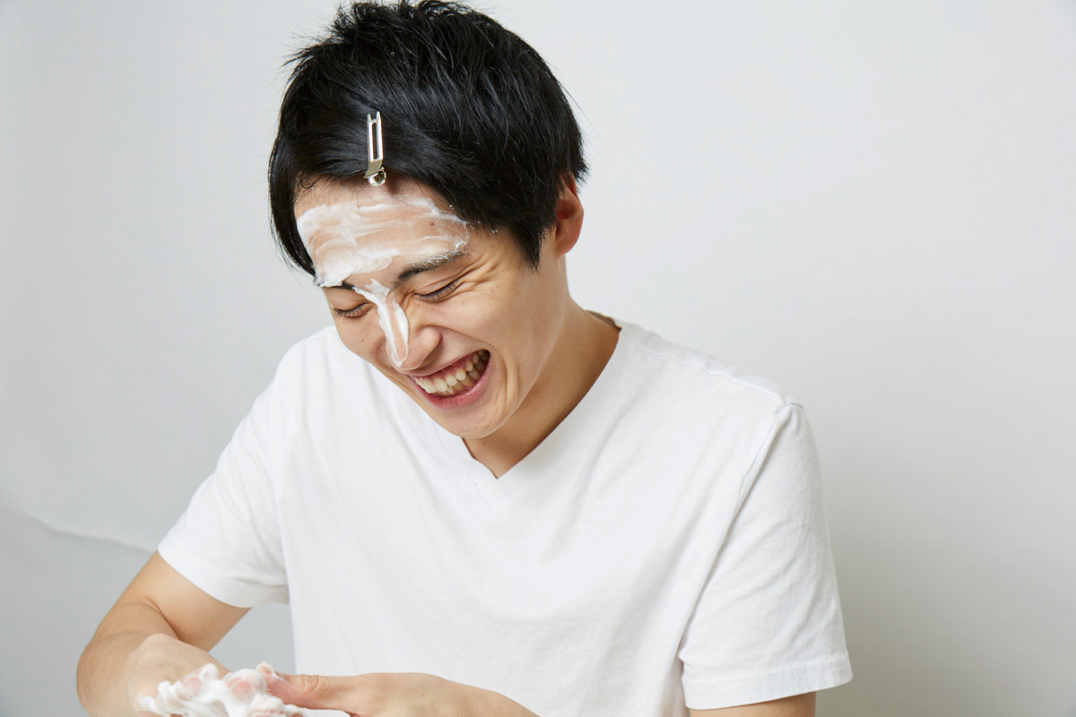 キレイ すぎる 男子になるための美容navi Vol 2顔にハチミツ ちょい足し 洗顔で貪欲に美肌を追求 ビューティ Fineboys Online キレイ すぎる 男子になるための美容navi Vol 2顔にハチミツ ちょい足し 洗顔で貪欲に美肌を追求 ビューティ Fineboys Online
