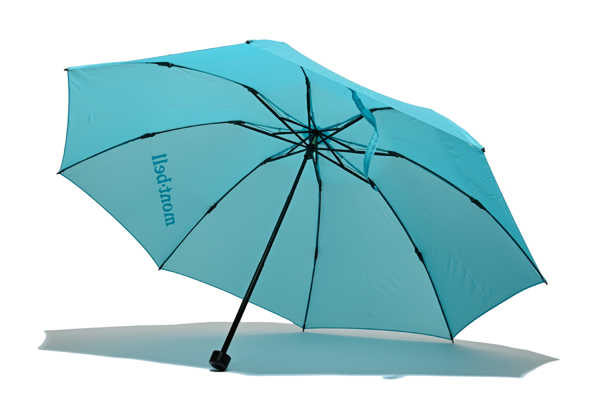 【梅雨に大活躍】モンベルの＂軽量で耐久性高い＂折りたたみ傘3選！ | ファッション | FINEBOYS Online