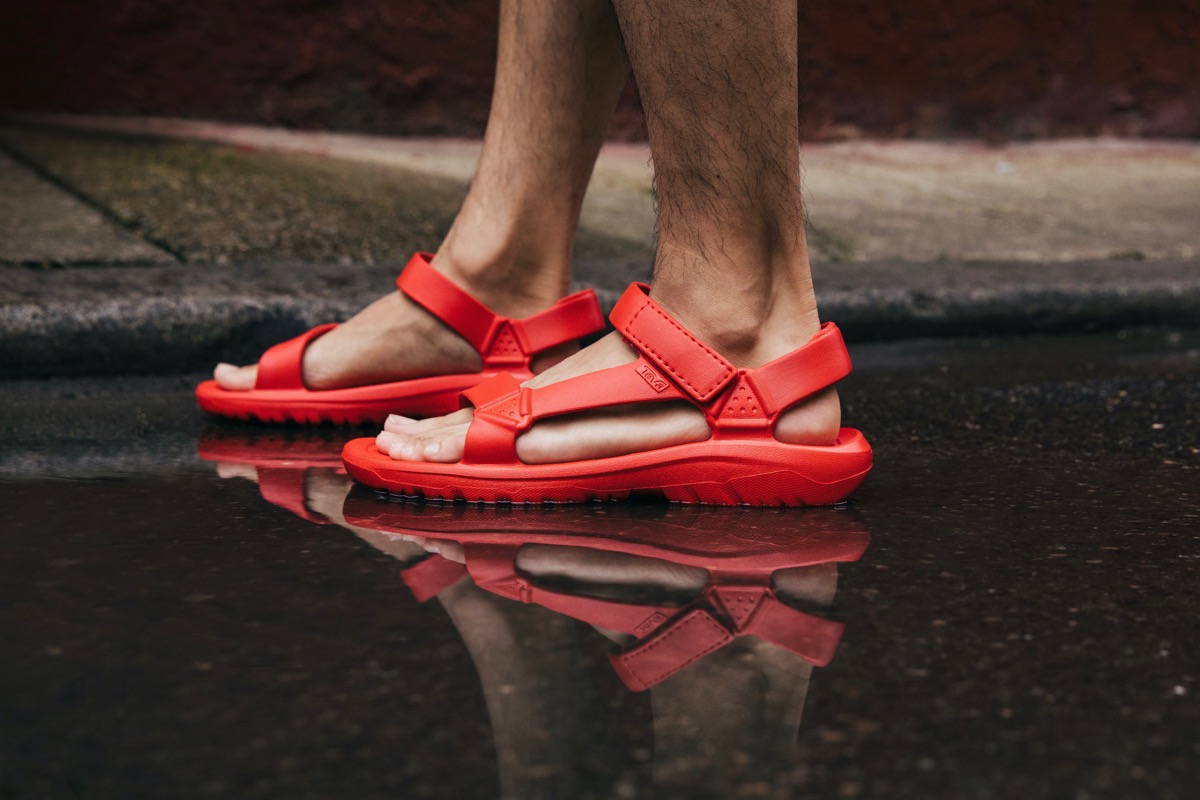 濡れてもすぐに乾く 夏サンダルの決定版はteva テバ の ハリケーン ドリフト で決まり シューズ Fineboys Online 濡れてもすぐに乾く 夏サンダルの決定版はteva テバ の ハリケーン ドリフト で決まり シューズ Fineboys Online