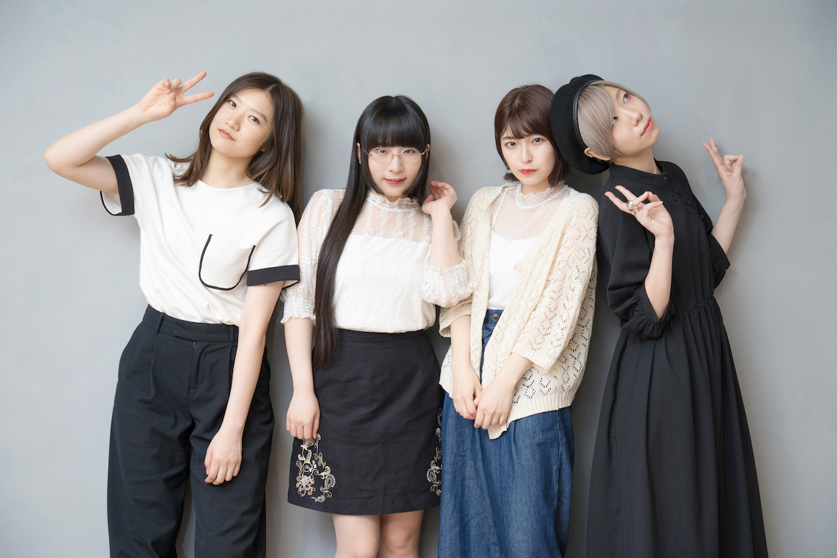 個性派ガールズユニット Maison Book Girlがファッション観を語る インタビュー Fineboys Online