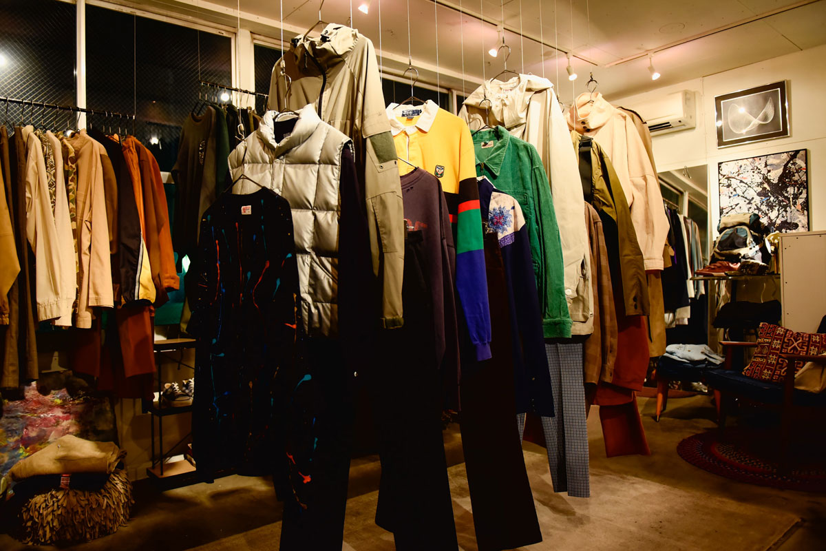 来客の多い古着店 vol.8スリー | ファッション | FINEBOYS Online